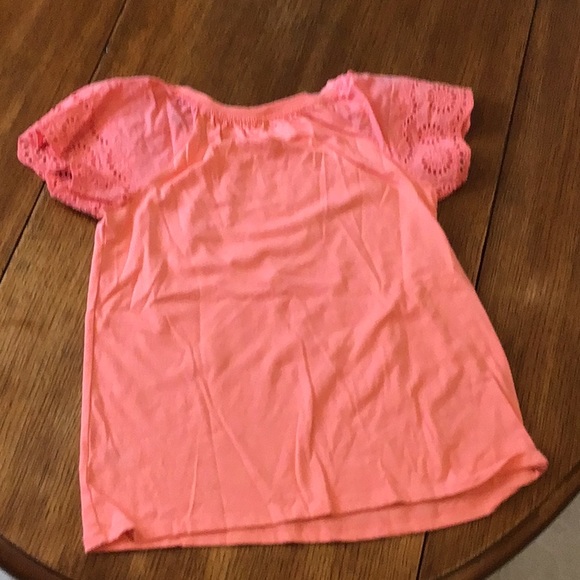 Pink tee! 👚 - Picture 2 of 2